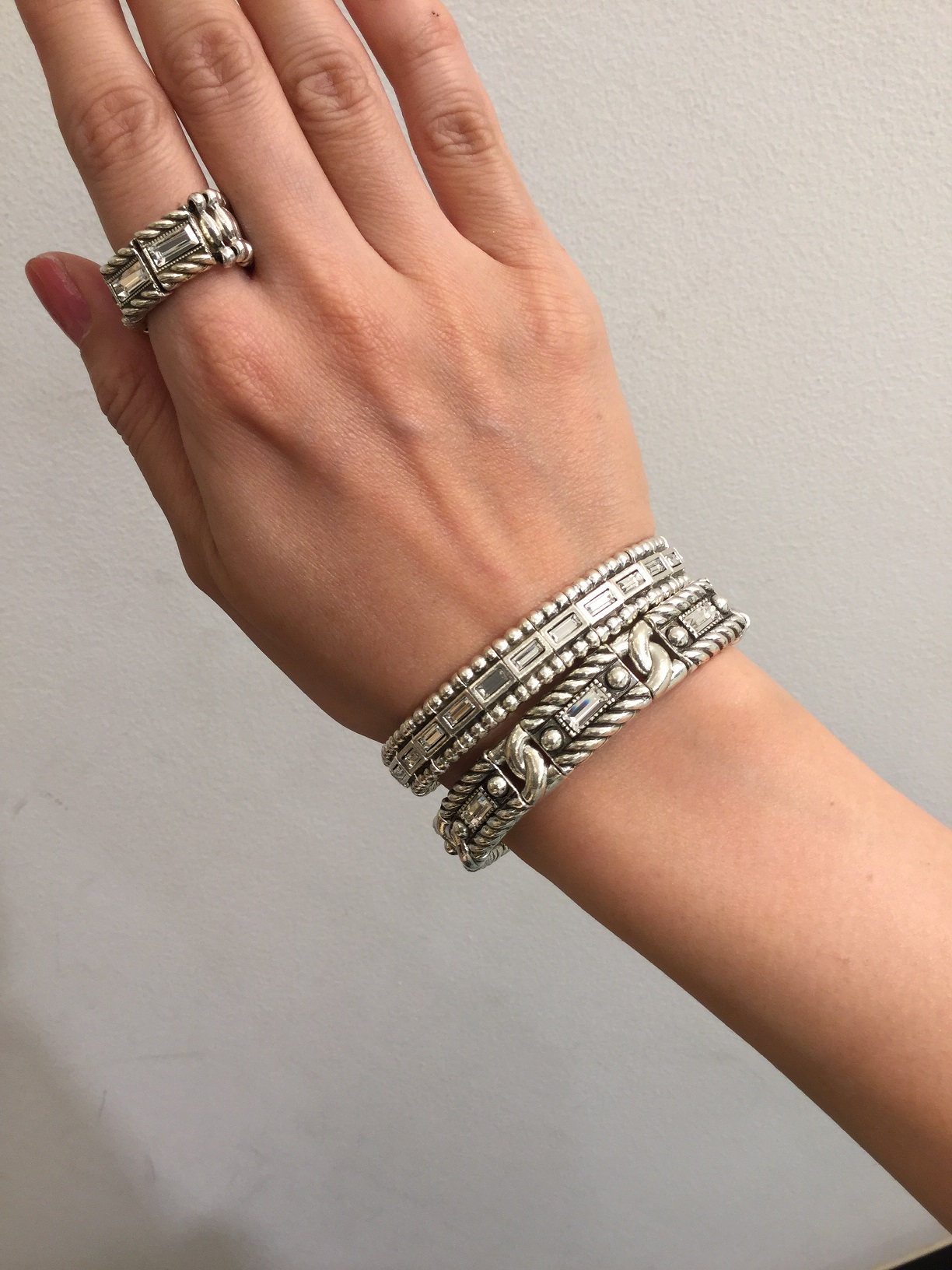 http://mt.anglobalshop.com/blog/image/%E6%89%8B.JPG