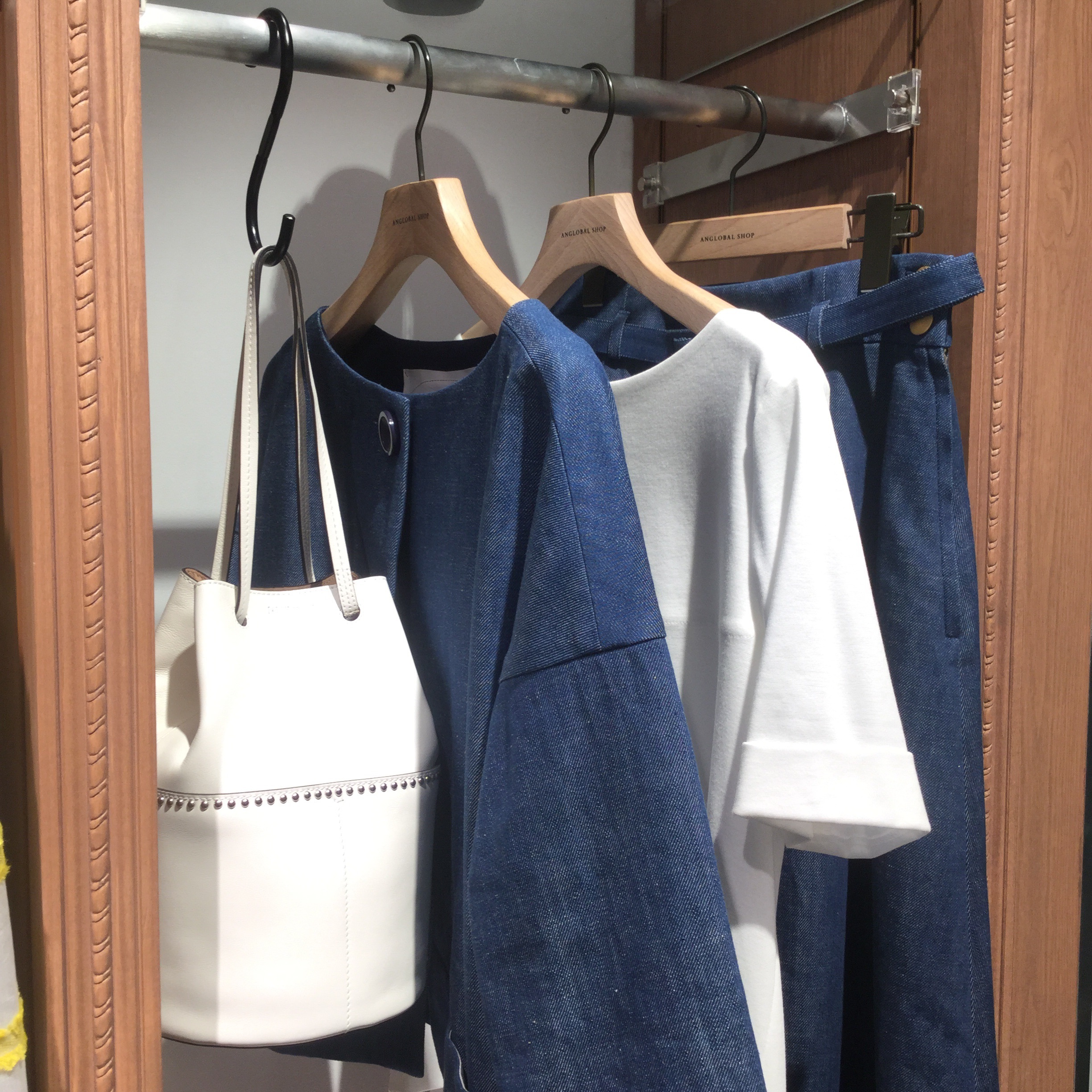 http://mt.anglobalshop.com/blog/images/053386d2db2f15374d9c7a8556d4529b03adbab4.jpg