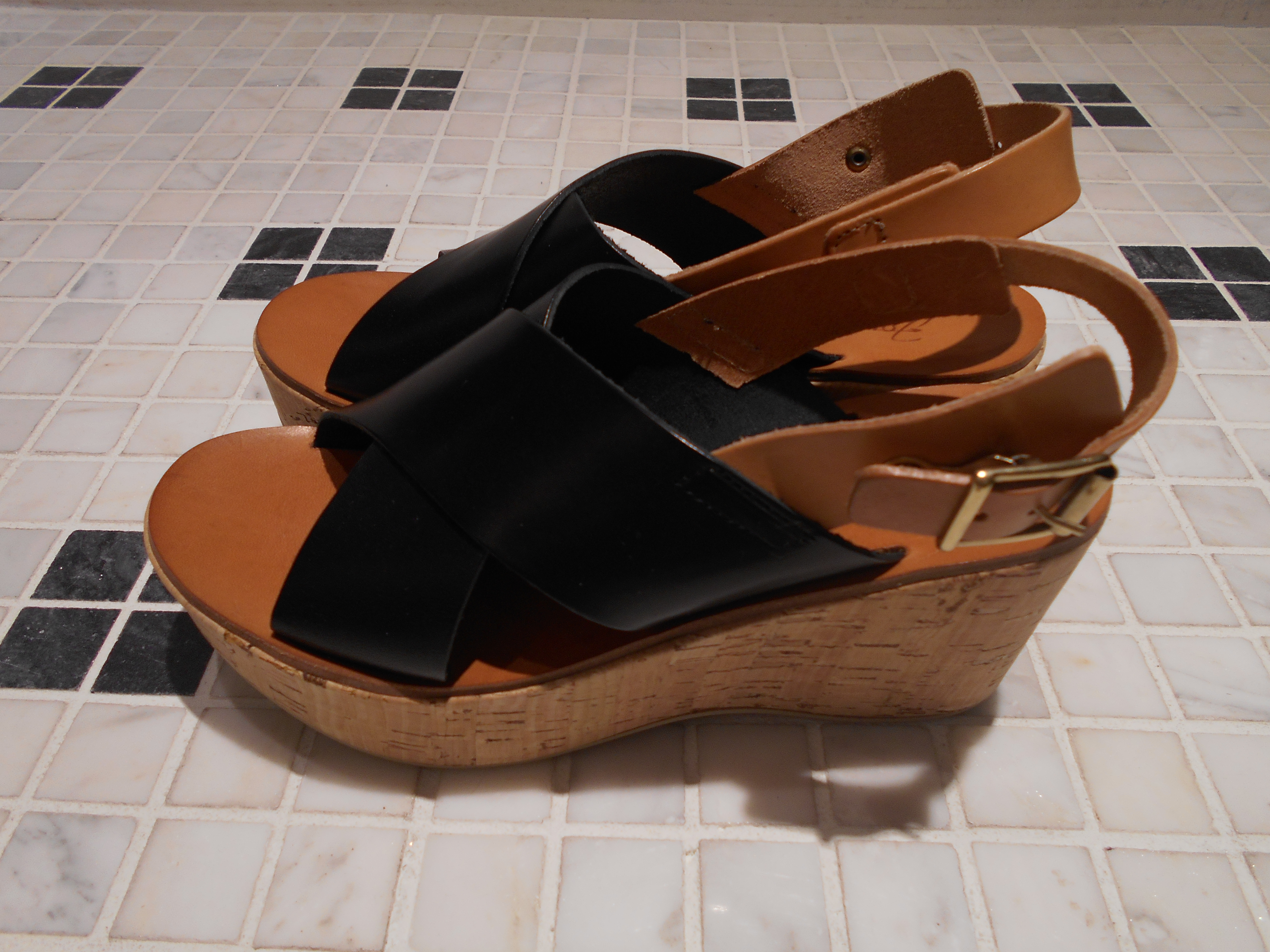 http://mt.anglobalshop.com/blog/ims040912.JPG