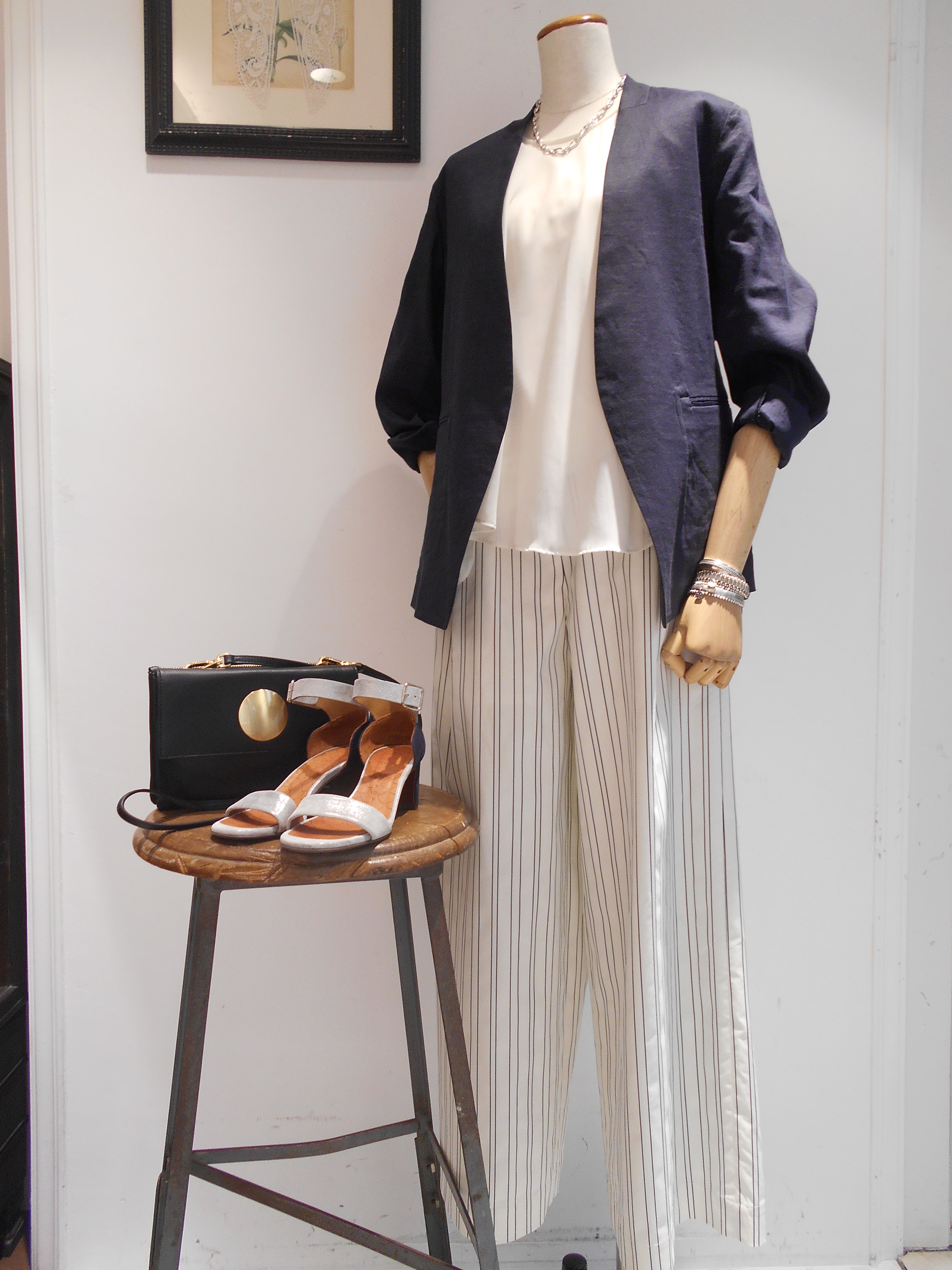 http://mt.anglobalshop.com/blog/ims041005.JPG