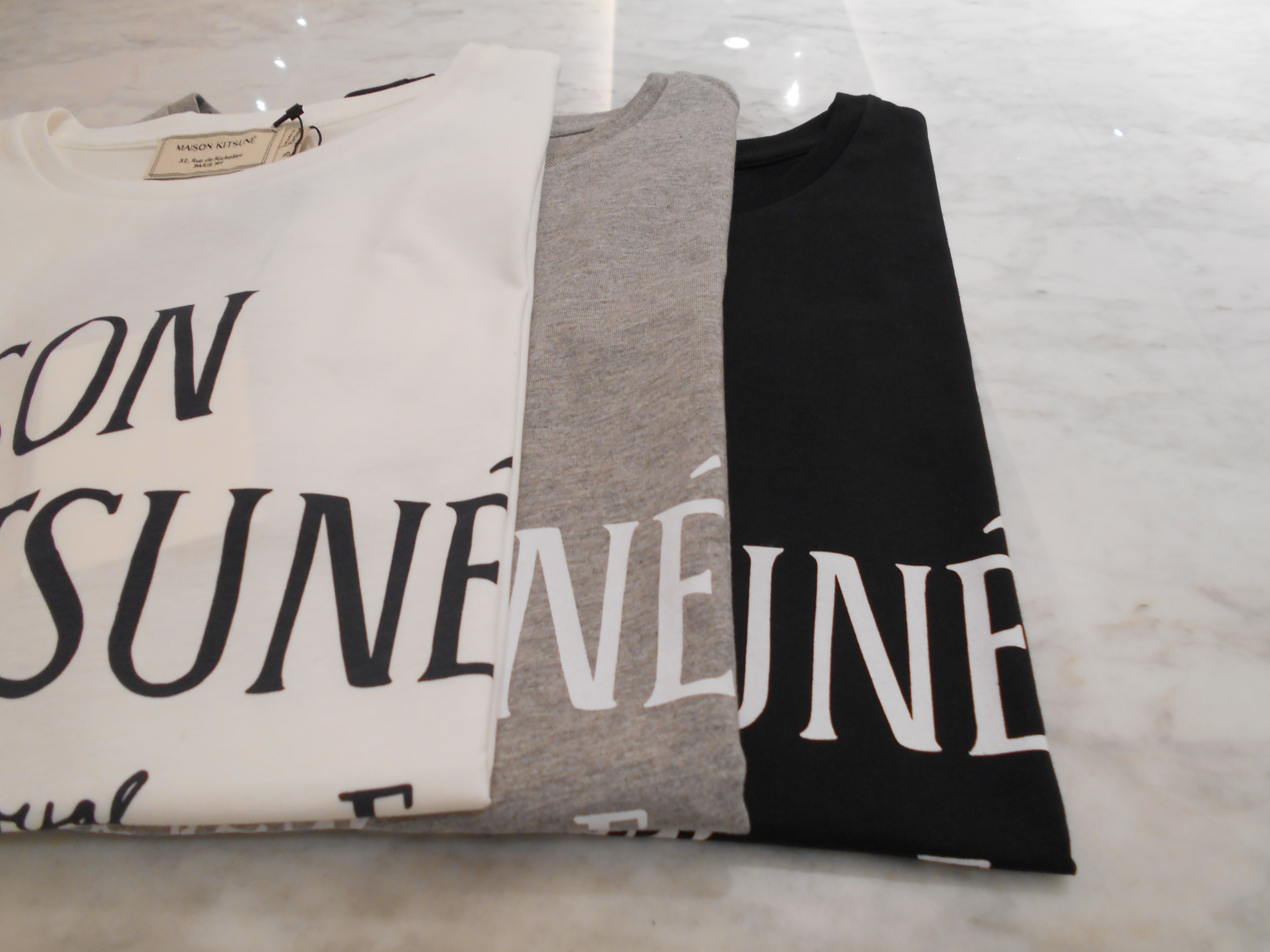 http://mt.anglobalshop.com/blog/ims041804.JPG
