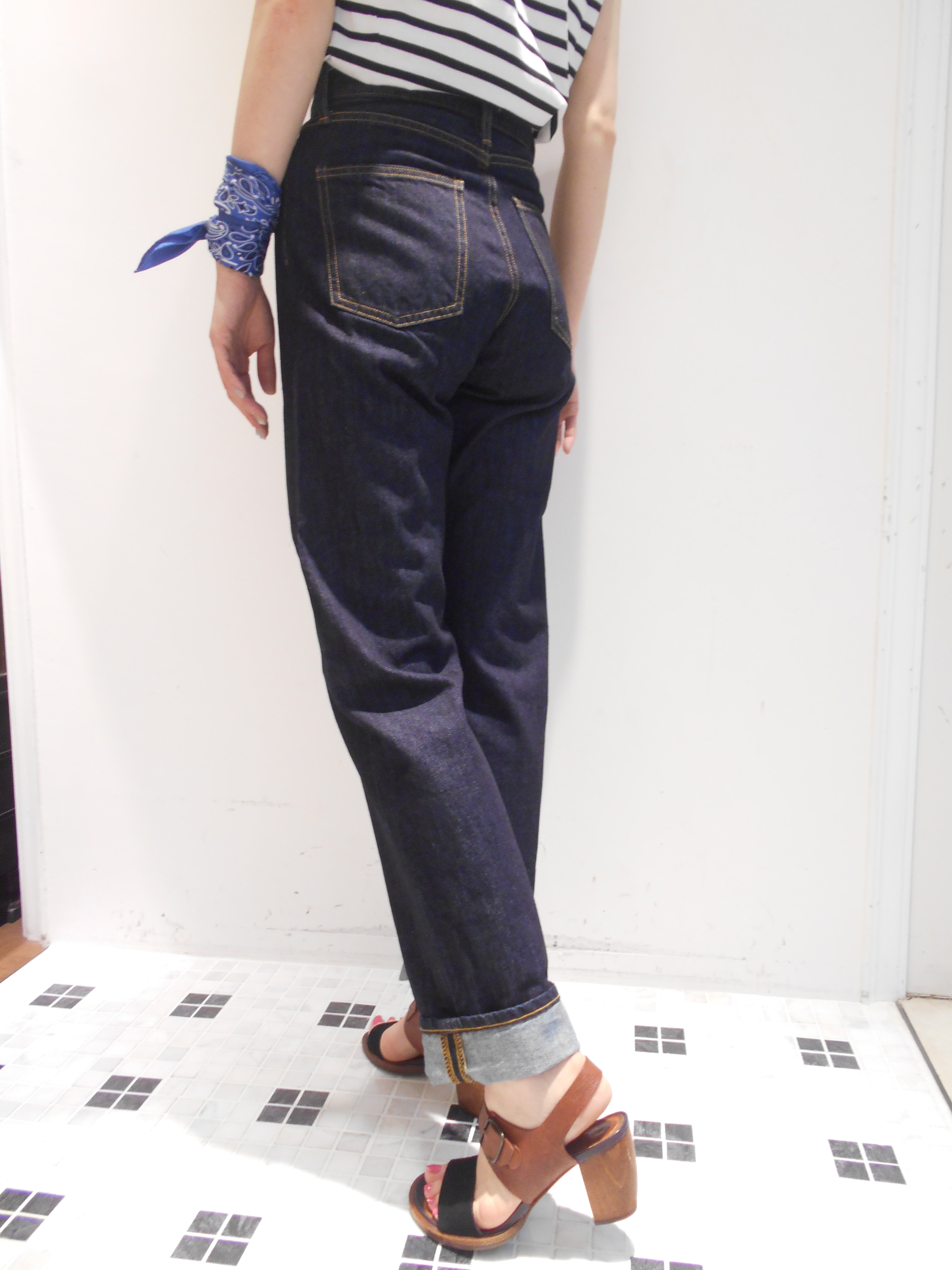 http://mt.anglobalshop.com/blog/ims061306.JPG