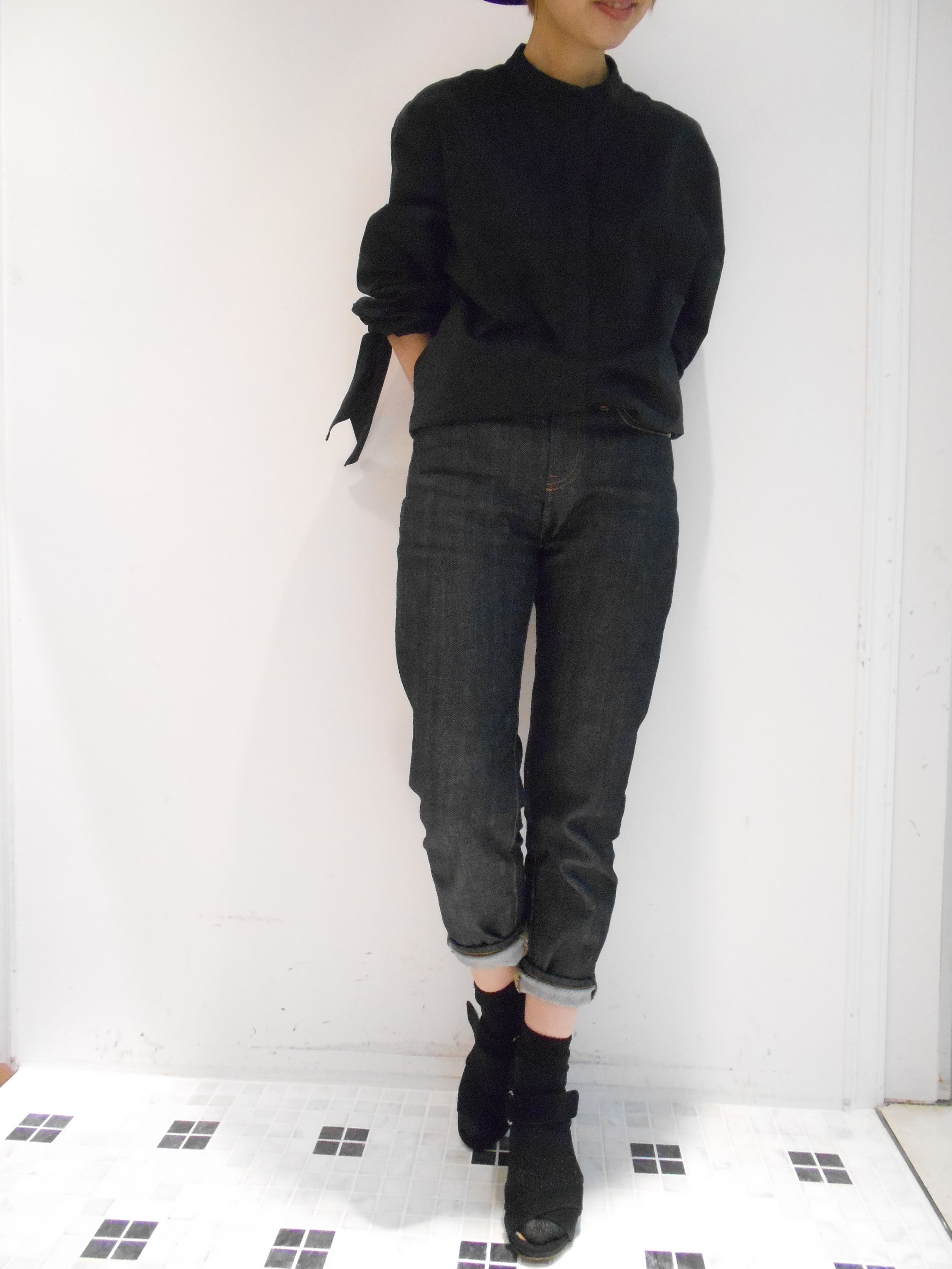 http://mt.anglobalshop.com/blog/ims072006.JPG