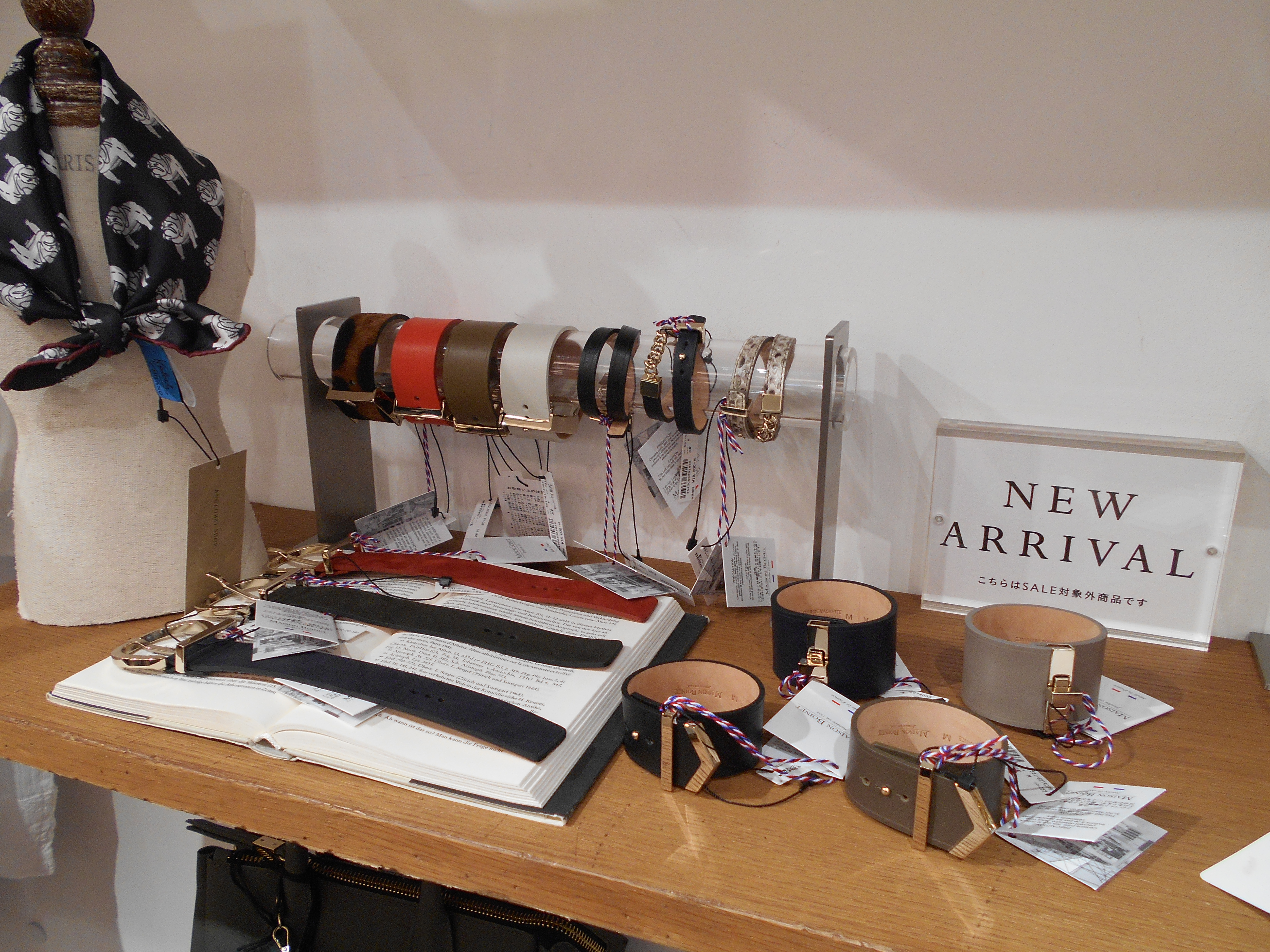 http://mt.anglobalshop.com/blog/ims080808.JPG
