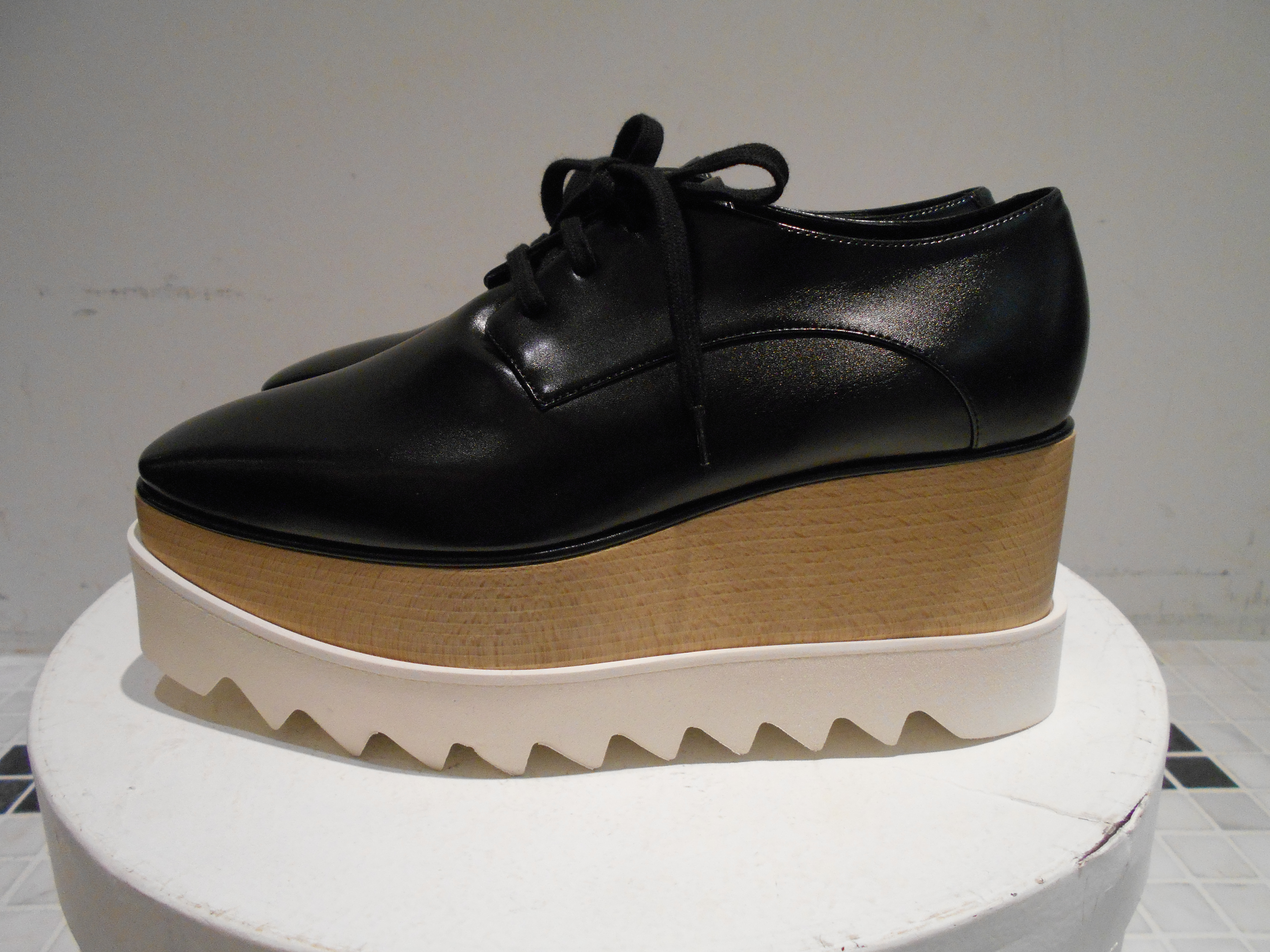 http://mt.anglobalshop.com/blog/ims080902.JPG