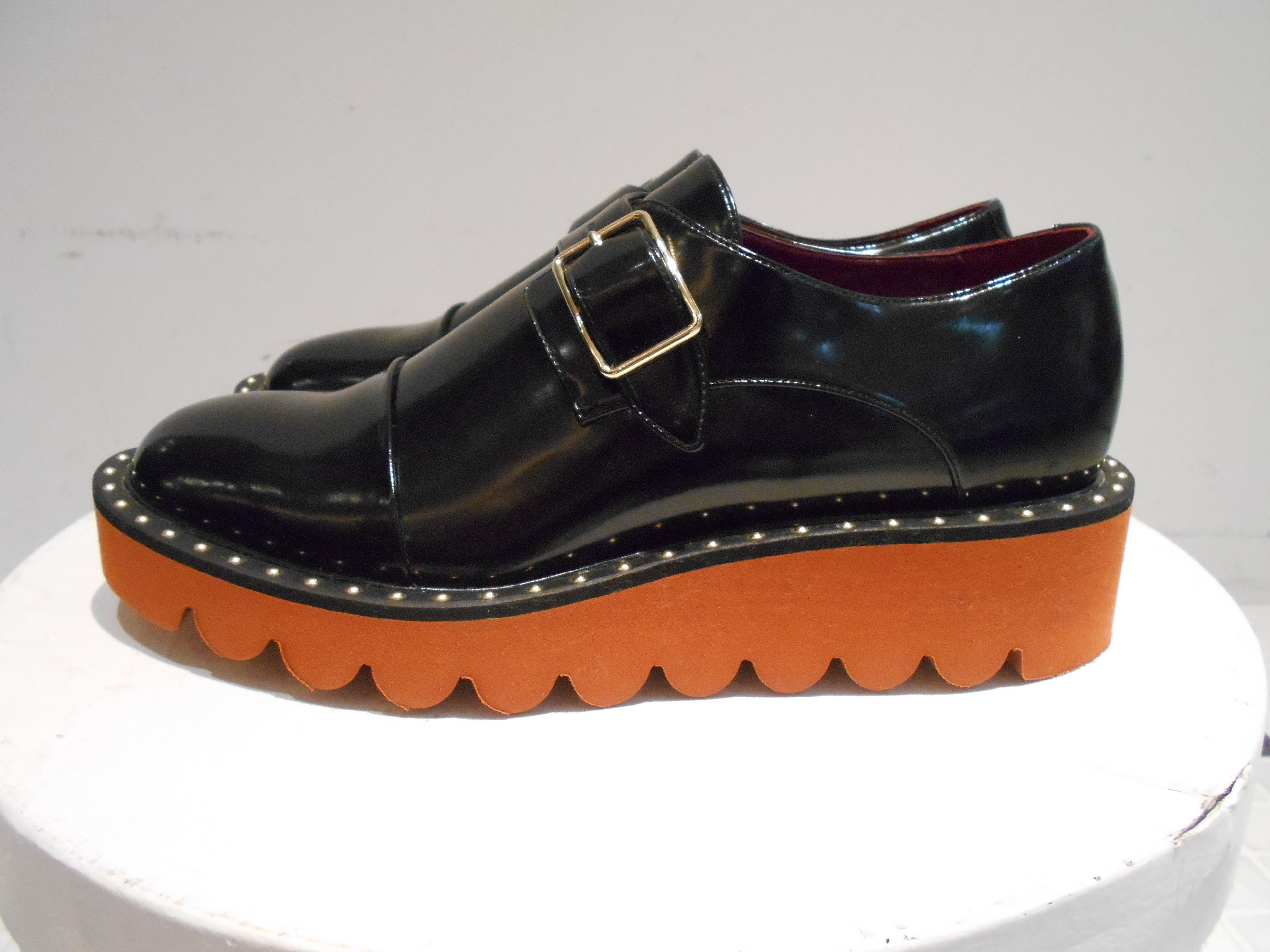 http://mt.anglobalshop.com/blog/ims080903.JPG