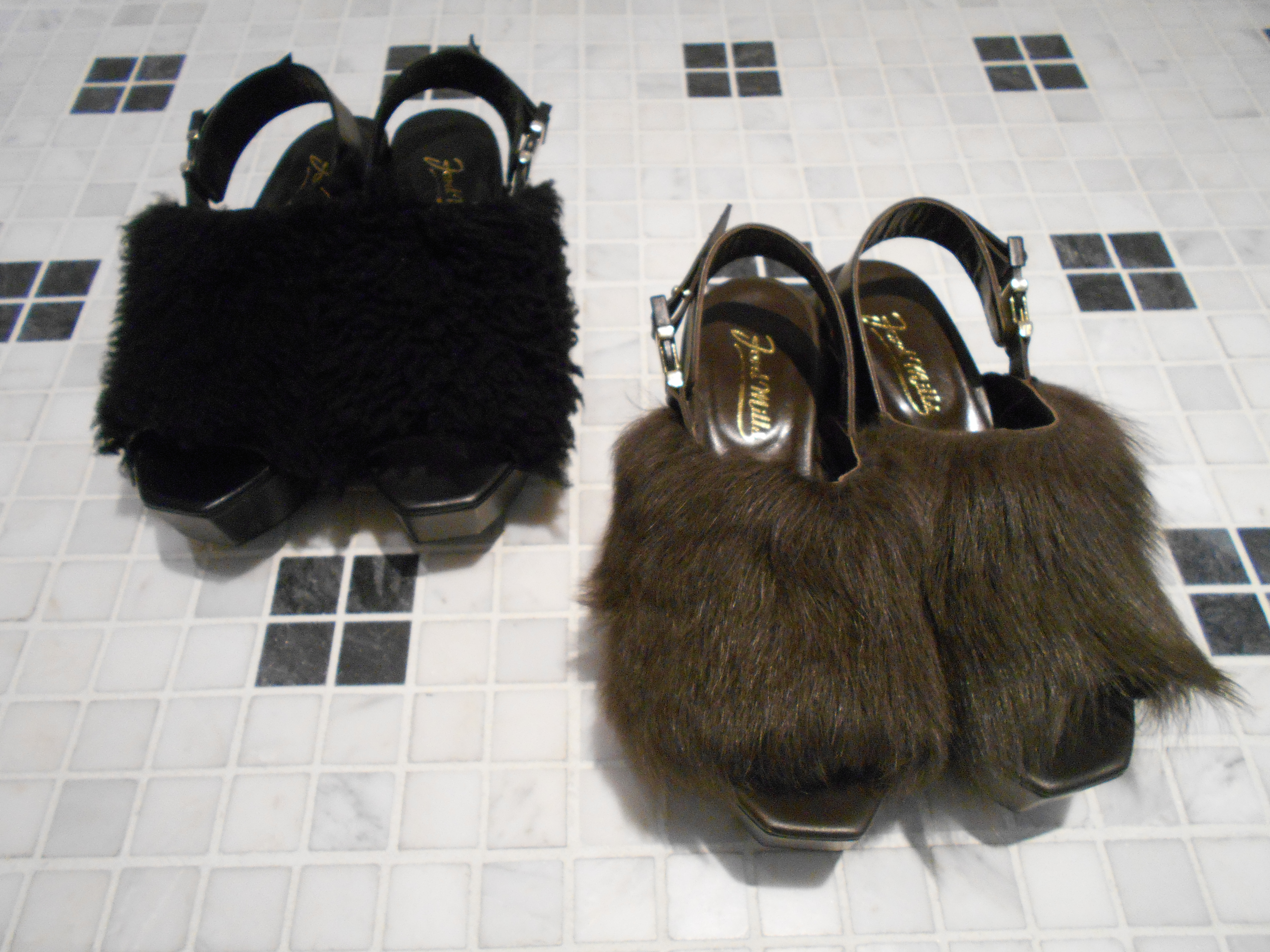 http://mt.anglobalshop.com/blog/ims080906.JPG