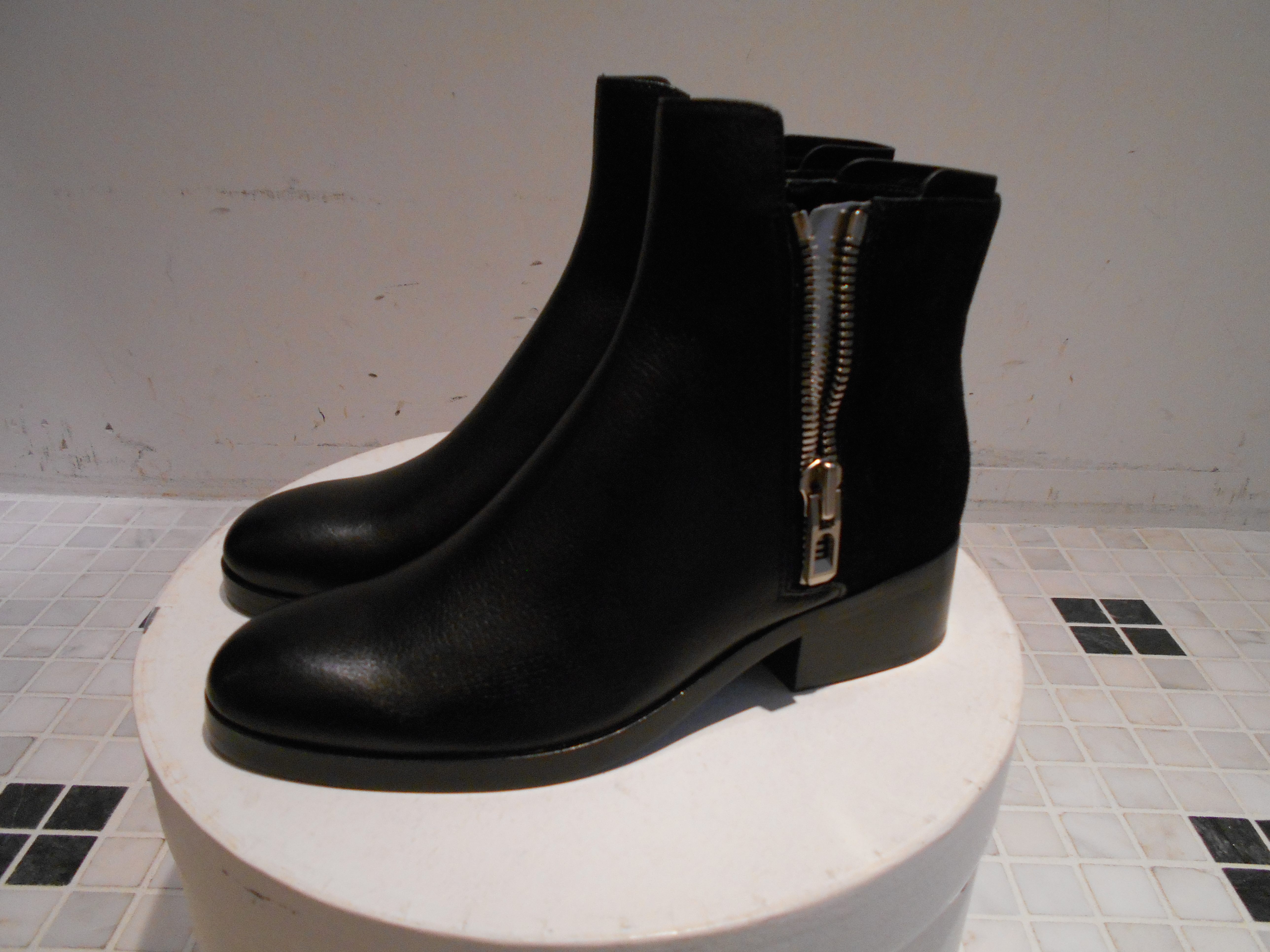 http://mt.anglobalshop.com/blog/ims080911.JPG