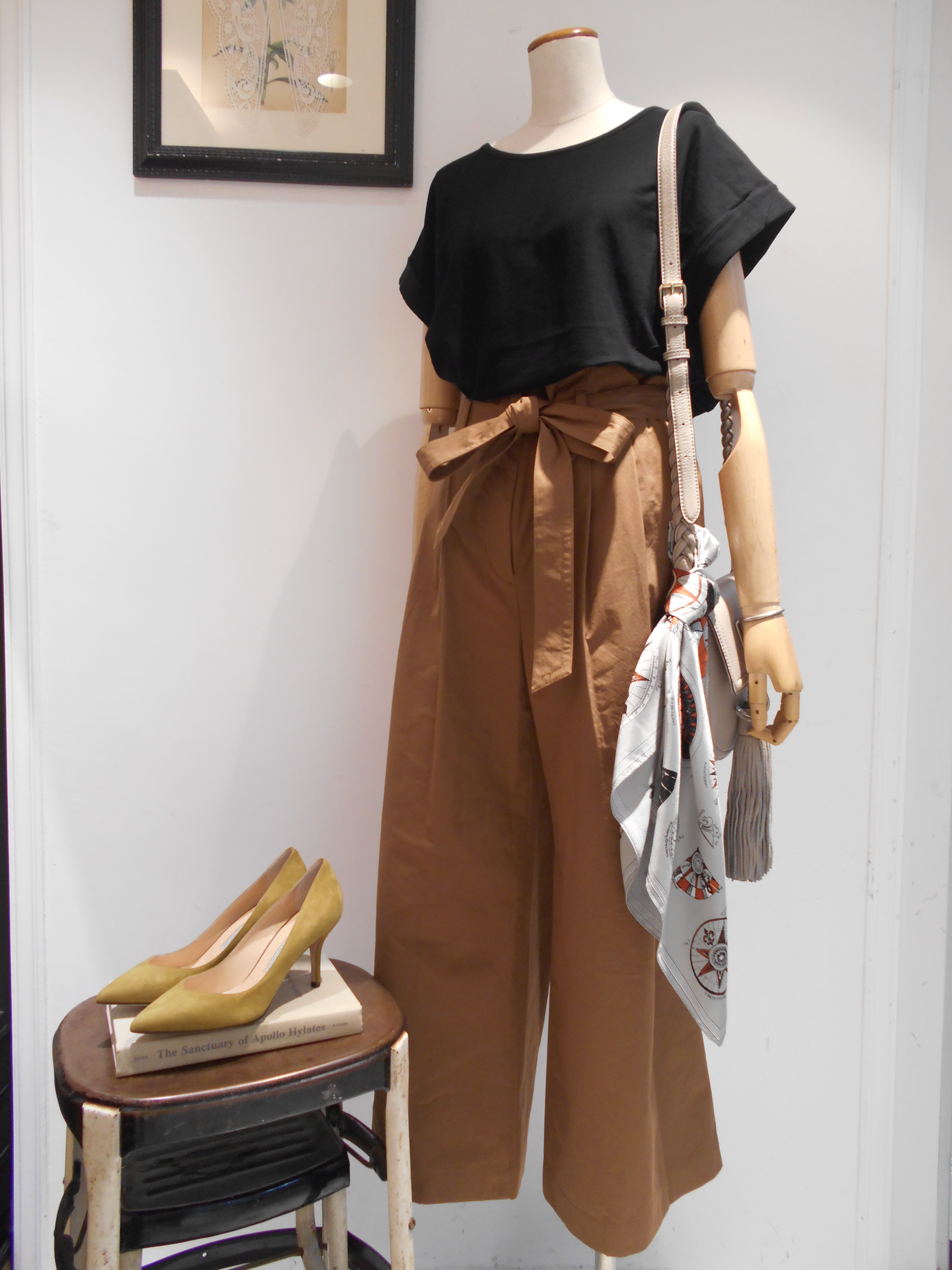 http://mt.anglobalshop.com/blog/ims081208.JPG