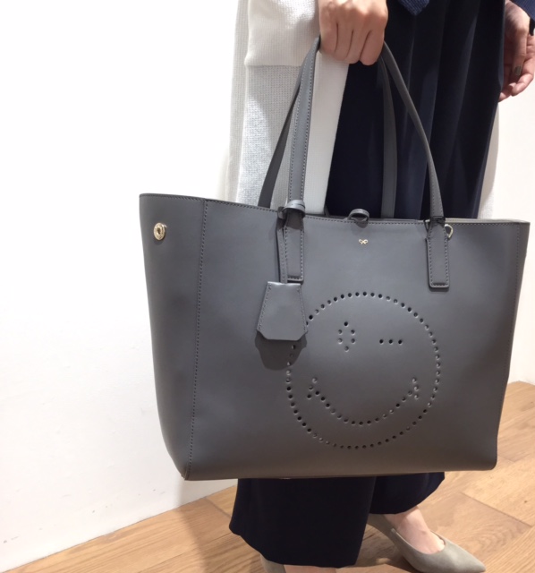http://mt.anglobalshop.com/blog/omote062206.JPG