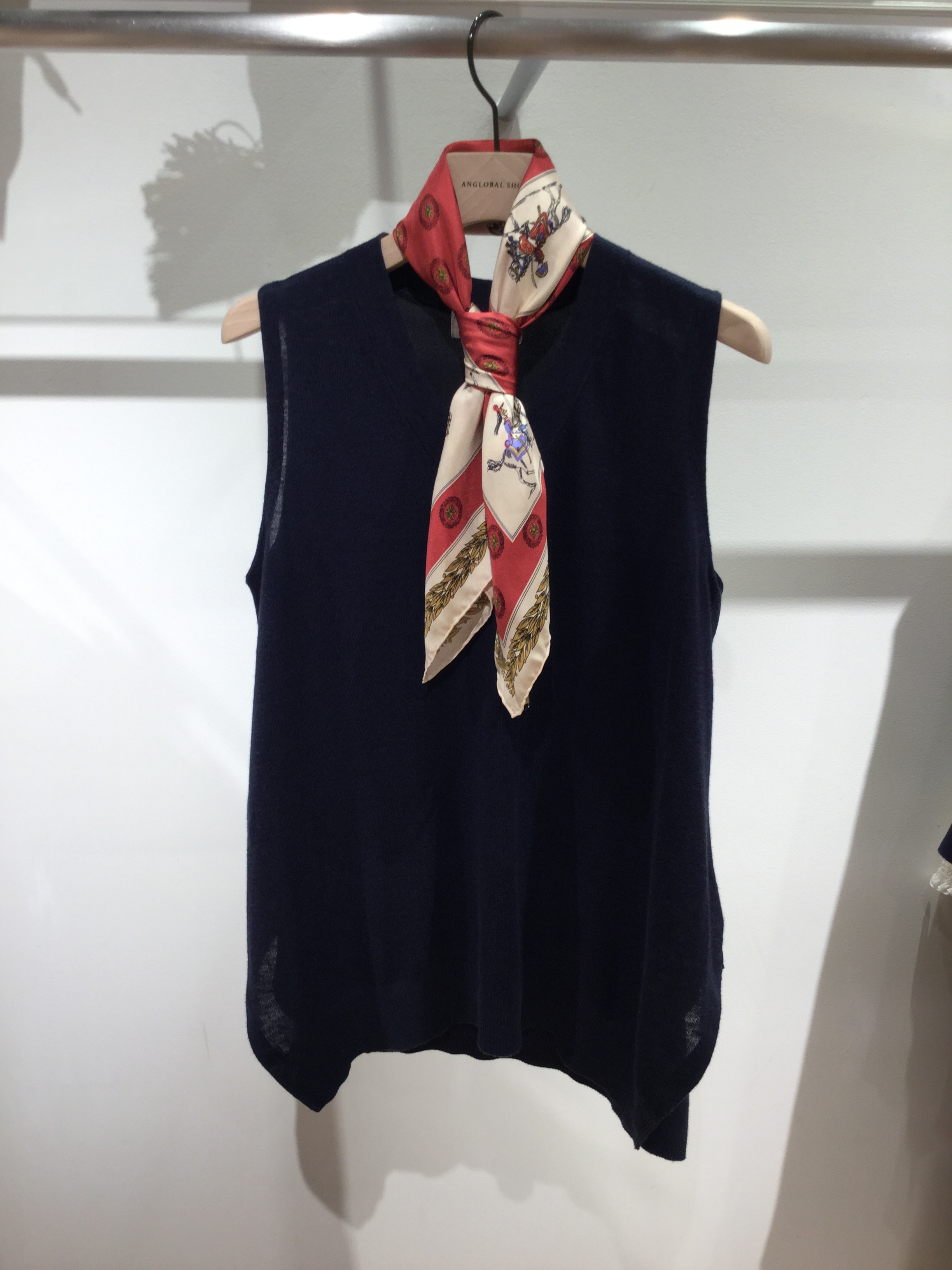 http://mt.anglobalshop.com/blog/shop%20009.JPG